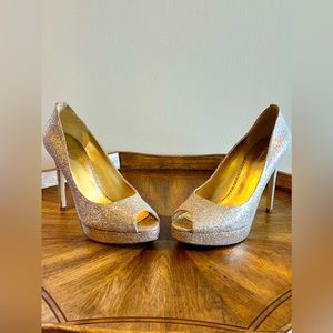 MICHAEL KORS Erika Peep Toe Platform Gold Glitter Heels